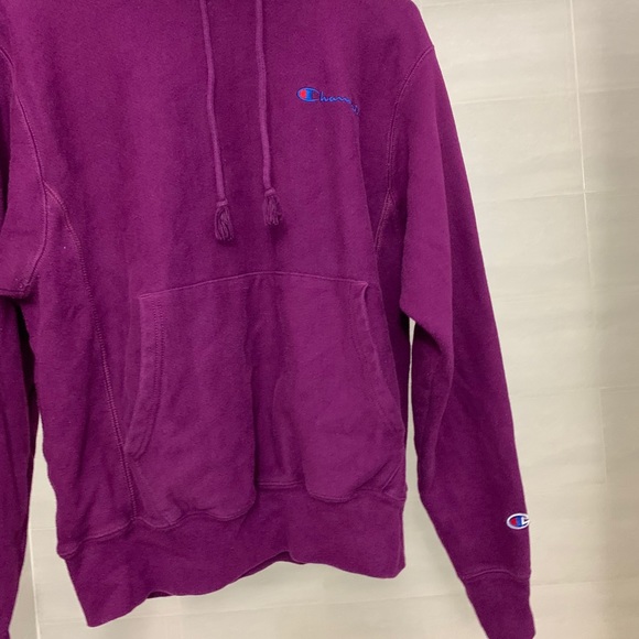 Dark purple champion hoodie - Picture 7 of 7